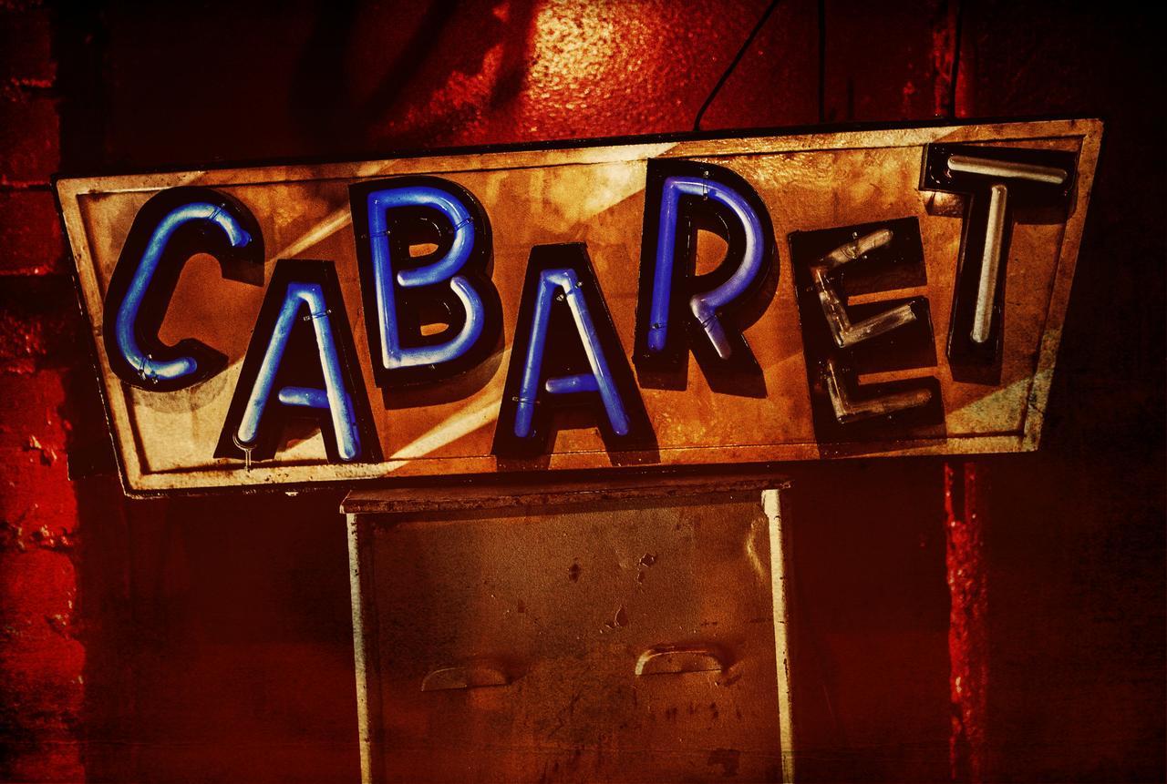 ホテル デイブ サン オブ ア ブラウン テル・アビブ エクステリア 写真